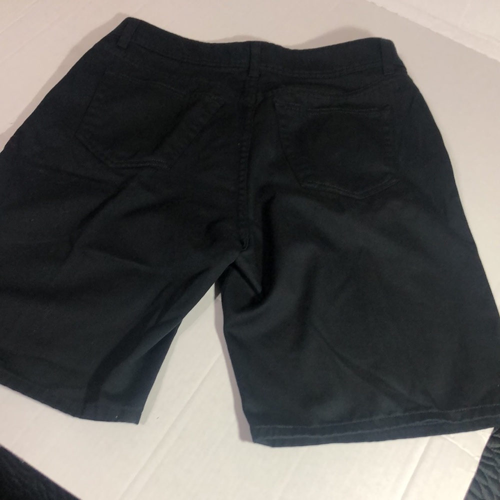 Lee Riders black shorts size 16